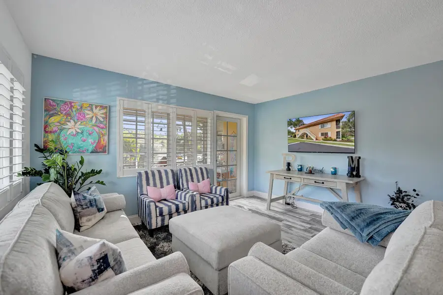 1930 NE 2nd Avenue #216L, Wilton Manors, FL 33305 - #2