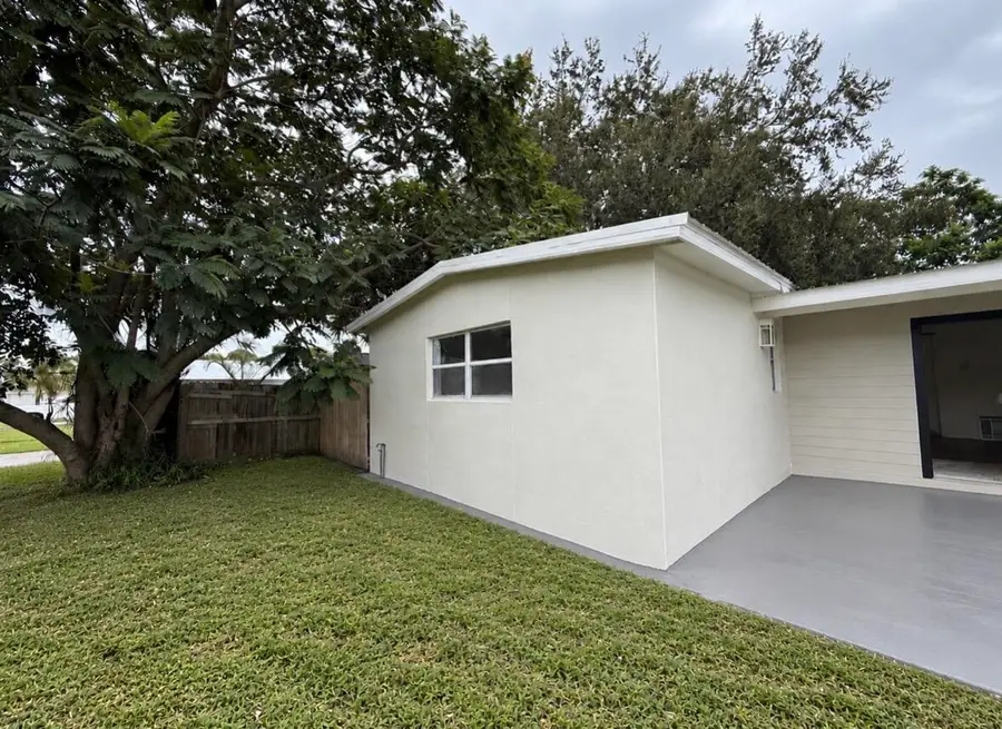 180 SE Serenata Court, Port Saint Lucie, FL 34983 - #3