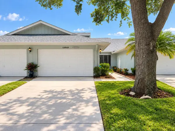 12849 SE Berwick Court, Hobe Sound, FL 33455