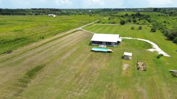 3315 Seminole Road, Fort Pierce, FL 34951