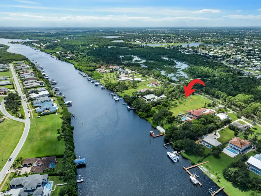 2761 SE N Lookout Boulevard, Port Saint Lucie, FL 34984 - #2