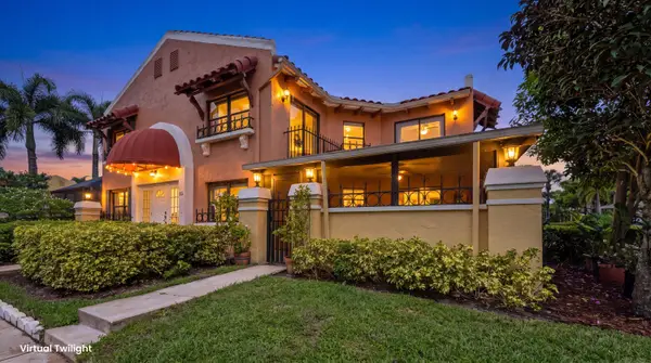 24 Uno Lago Drive, Juno Beach, FL 33408