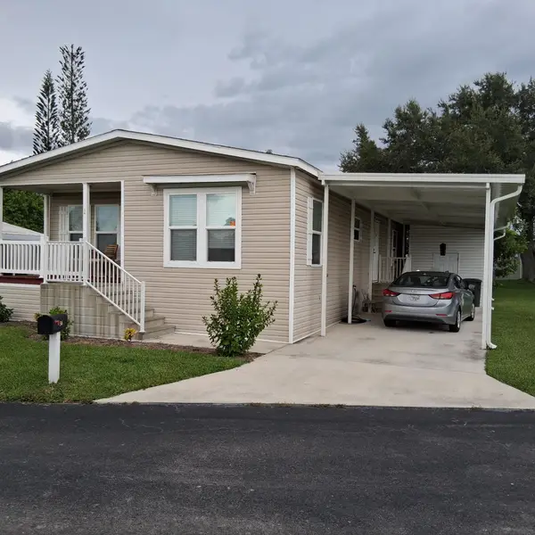 56 Manor Drive, Fort Pierce, FL 34982