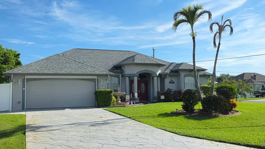 2801 SE Eagle Drive, Port Saint Lucie, FL 34984 - #2