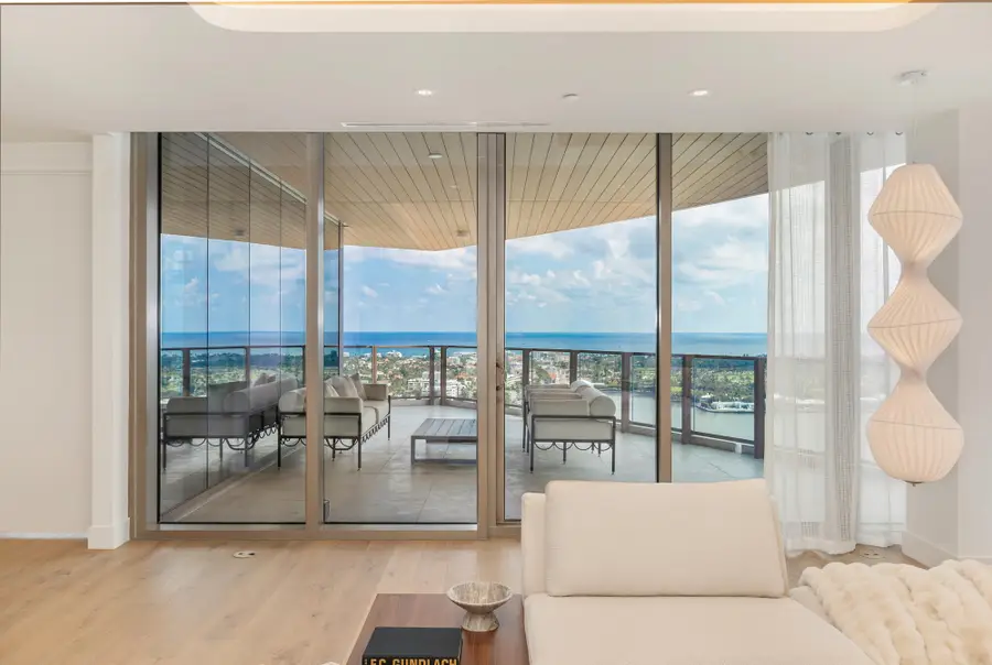 1333 S Flagler Drive #2302, West Palm Beach, FL 33401 - #3