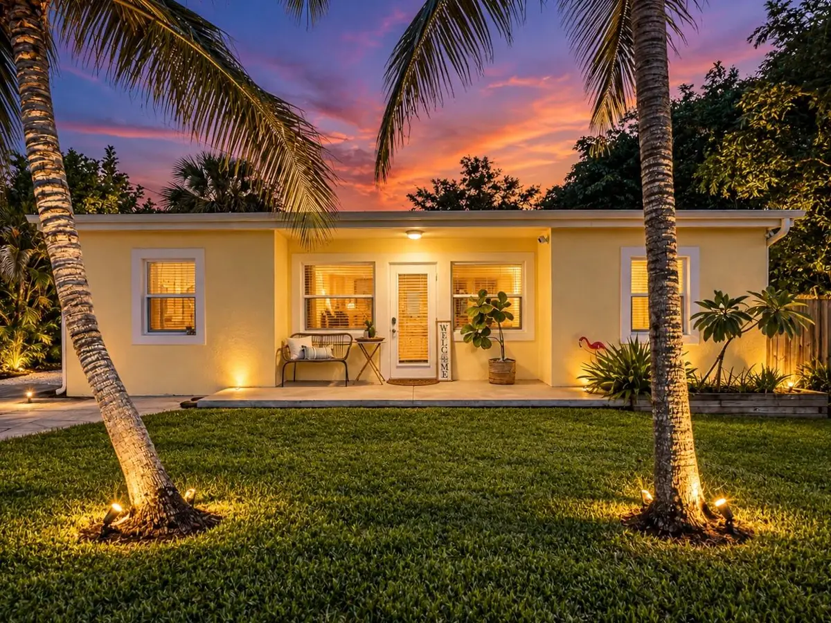604 NW Poinsettia Street, Stuart, FL 34994 - #1