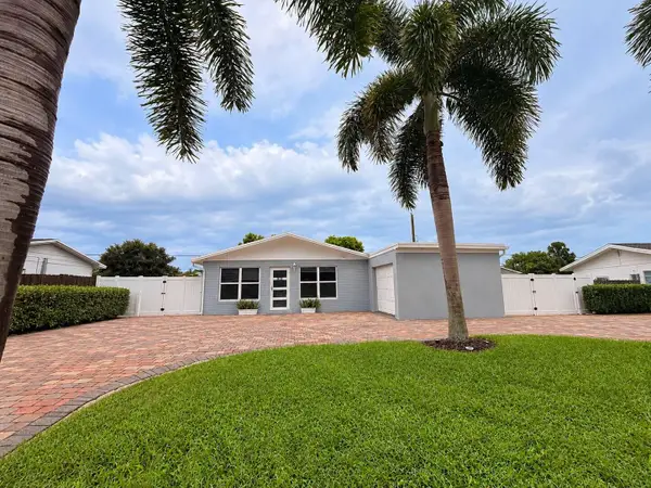 872 Harth Drive, West Palm Beach, FL 33415