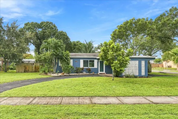 3366 SW 16th Court, Fort Lauderdale, FL 33312