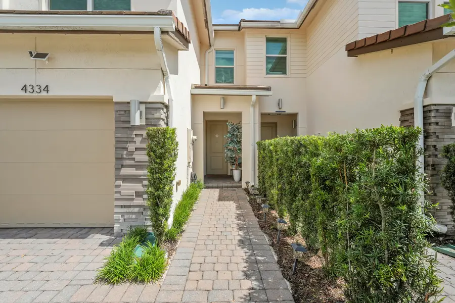 4334 Veleiros Avenue, Deerfield Beach, FL 33064 - #2