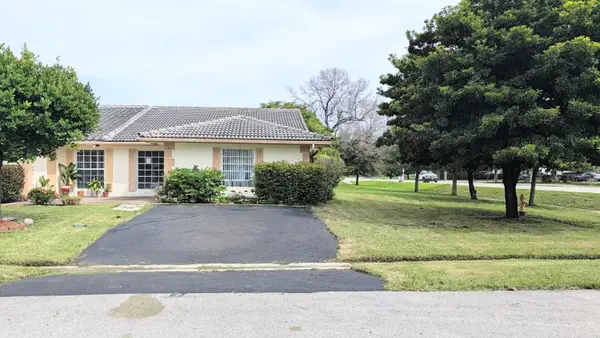 11001 NW 44th Street #EAST, Coral Springs, FL 33065