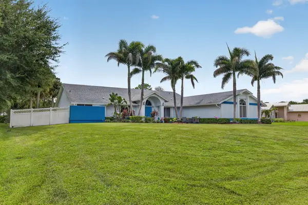 1784 SW Gregor Way, Stuart, FL 34997