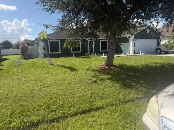 3542 SW Vollmer Street, Port St Lucie, FL 34953