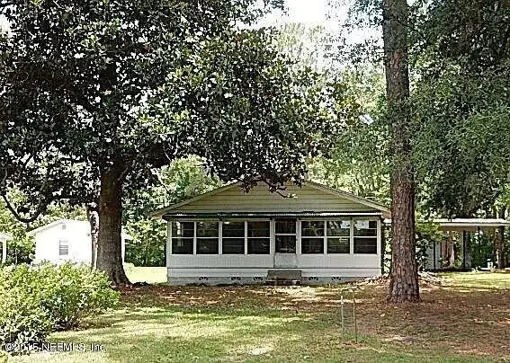 146 Lake Shore Terrace, Interlachen, FL 32148