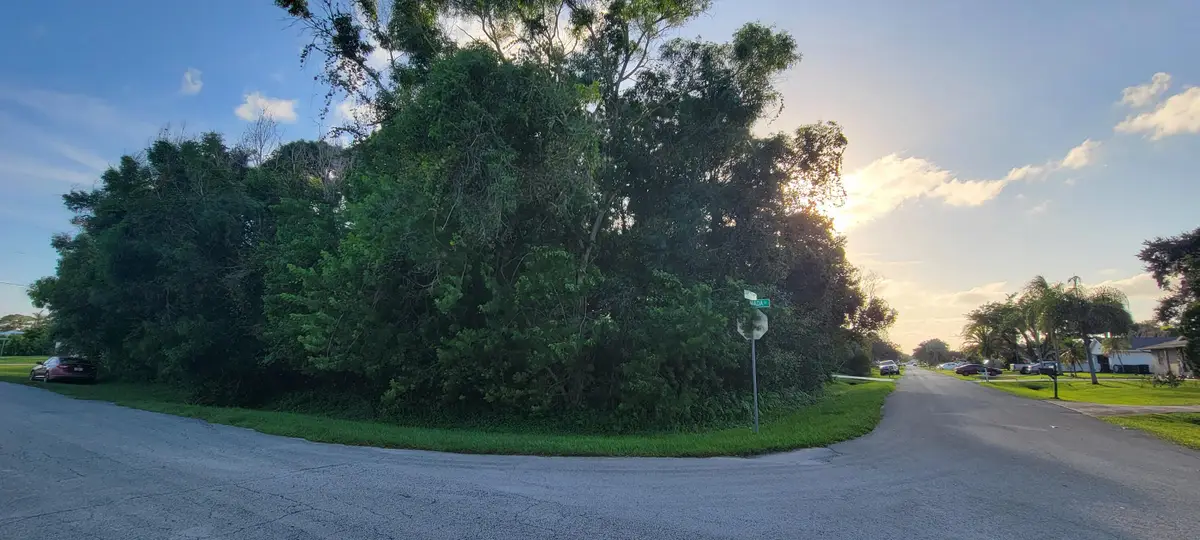 638 NW Grenada Street, Port Saint Lucie, FL 34983 - #1