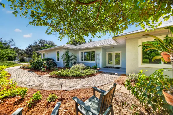 2718 NW Florida Avenue, Stuart, FL 34994