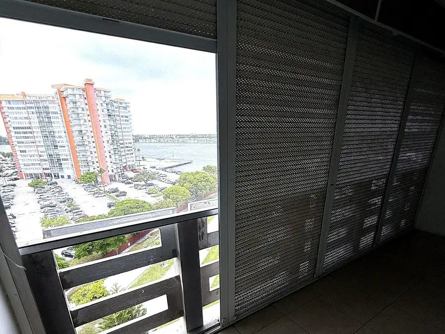 1401 NE Miami Gardens Drive #1096, Miami, FL 33179 - #2