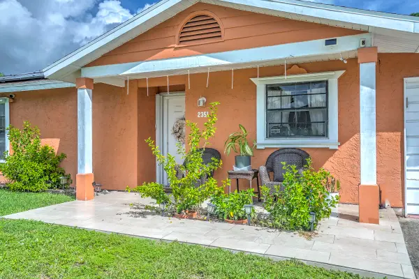 2351 SE Fruit Avenue, Port St Lucie, FL 34952