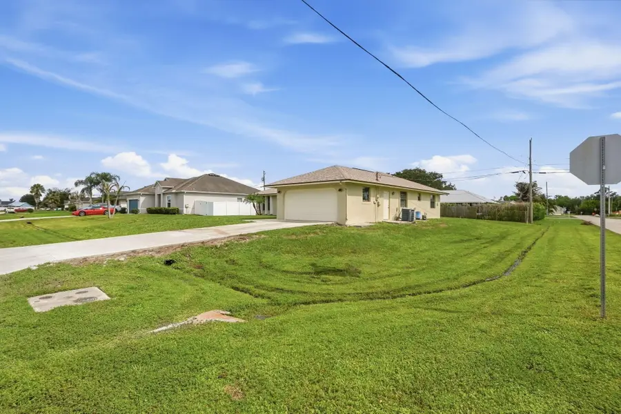 682 SW Jacoby Avenue, Port Saint Lucie, FL 34953 - #2