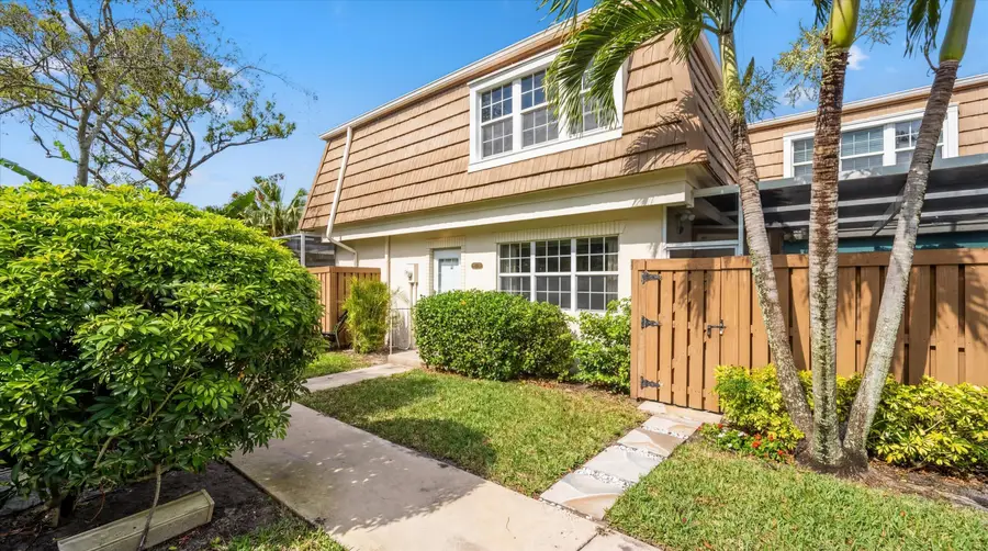 4348 Hazel Avenue #Unit B, Palm Beach Gardens, FL 33410 - #2