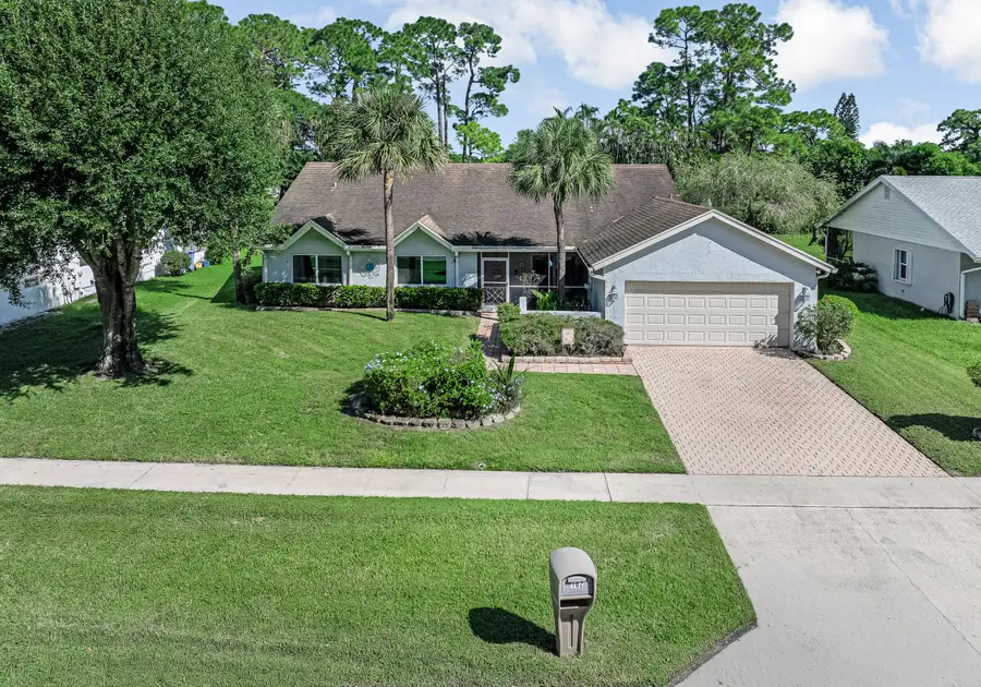 102 Sevilla Avenue, Royal Palm Beach, FL 33411 - #2