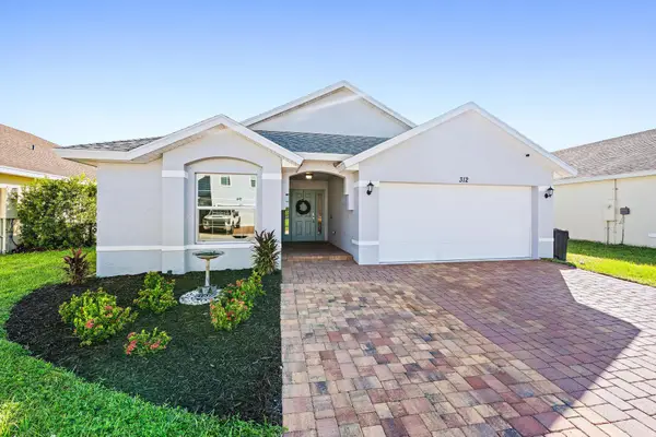 312 Palm Breezes Drive, Fort Pierce, FL 34945