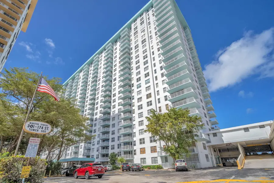 230 174th Street #Apt 417, Sunny Isles Beach, FL 33160 - #2