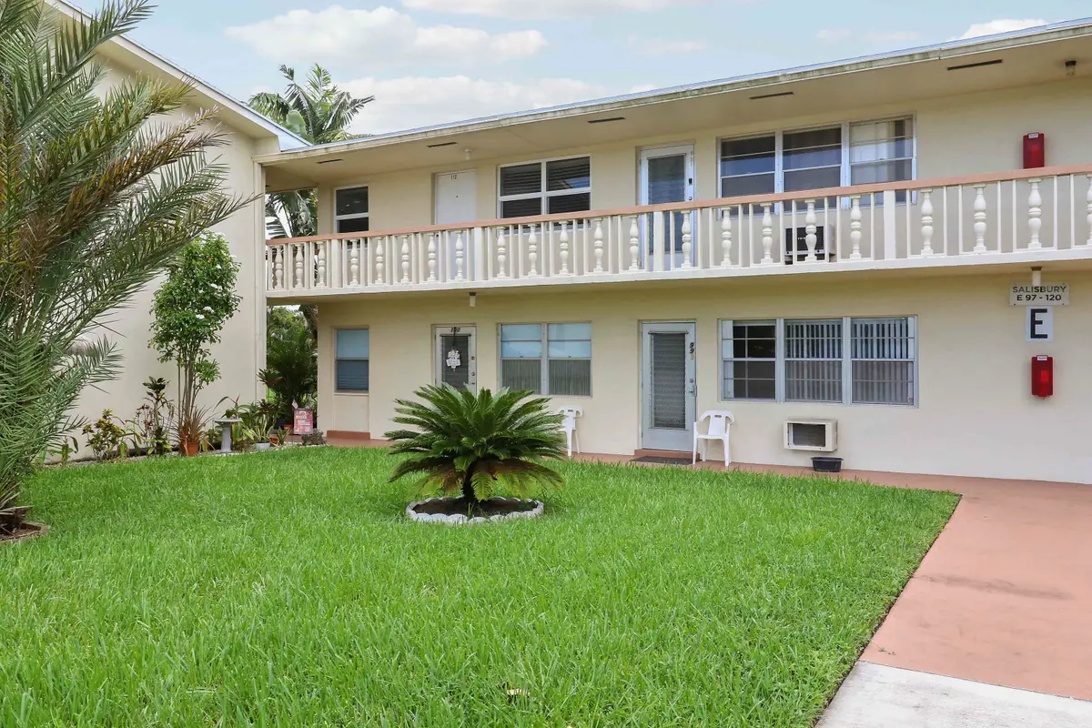 112 Salisbury #E, West Palm Beach, FL 33417 - #1