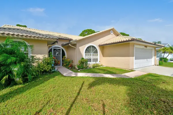 1758 SE Duma Terrace, Port St Lucie, FL 34952