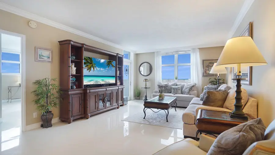 4250 Galt Ocean Drive #15U, Fort Lauderdale, FL 33308 - #2