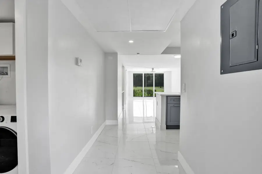 575 Oaks Lane #104, Pompano Beach, FL 33069 - #3