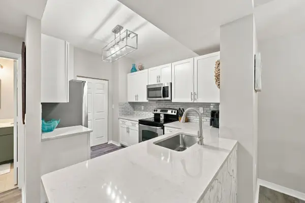 4905 Midtown Lane #2112, Palm Beach Gardens, FL 33418