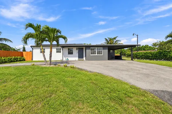 2775 NE 16th Avenue, Pompano Beach, FL 33064
