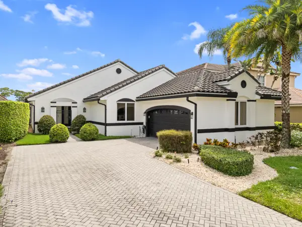 8268 Bob O Link, West Palm Beach, FL 33412