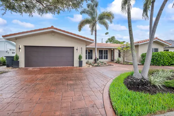 6321 NE 22nd Avenue, Fort Lauderdale, FL 33308