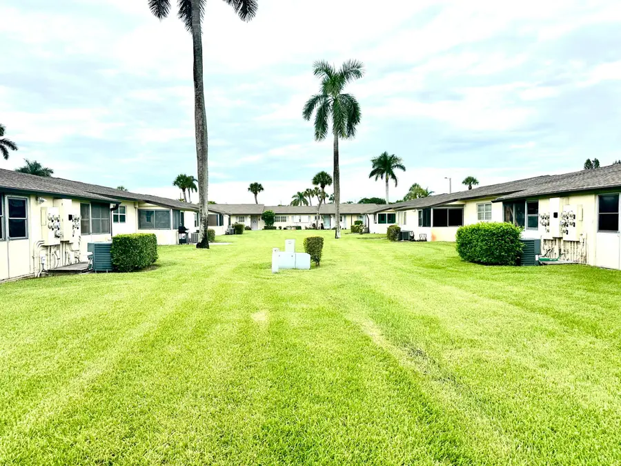 2751 Ashley Drive E #D, West Palm Beach, FL 33415 - #3