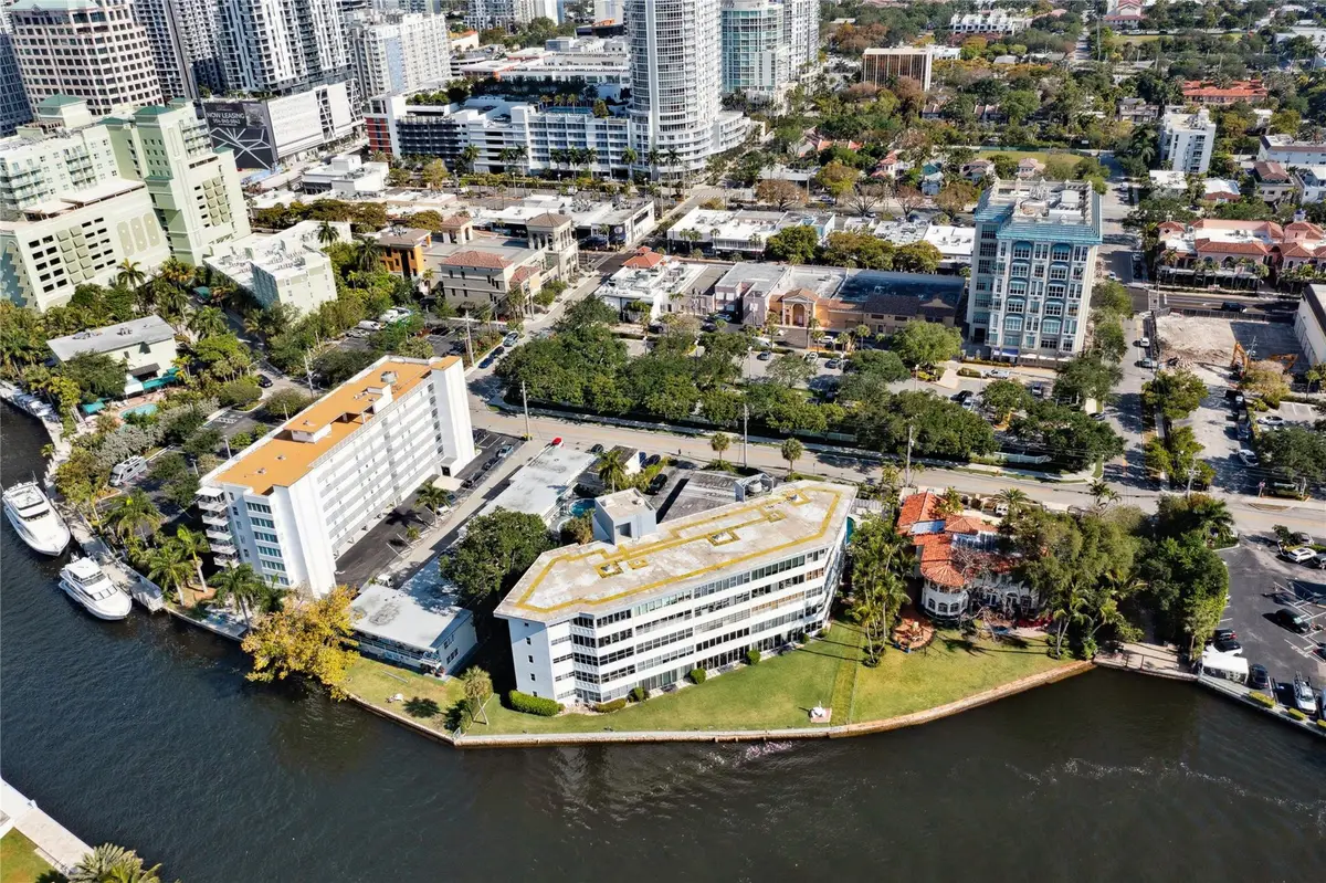 818 SE 4th Street #201, Fort Lauderdale, FL 33301 - #1