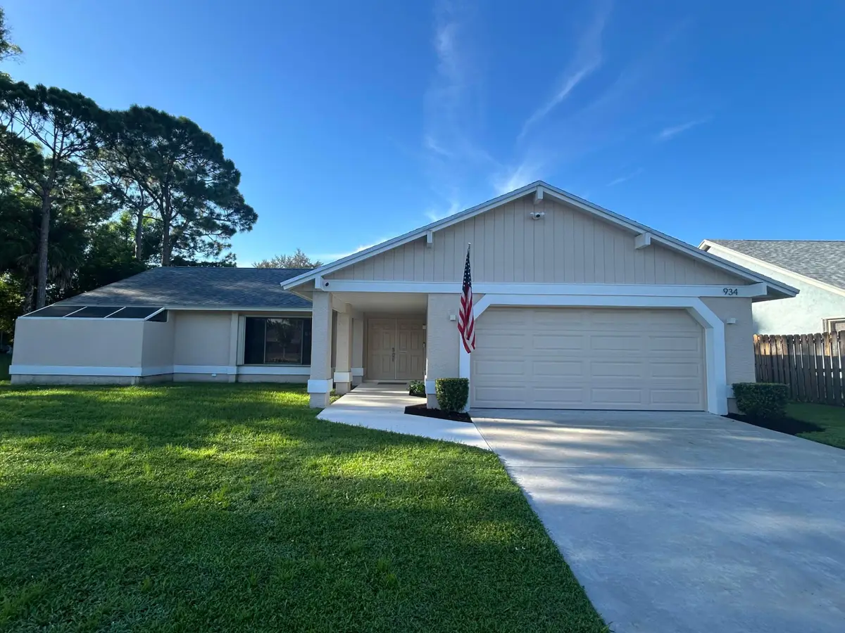 934 SE Atlantus Avenue, Port Saint Lucie, FL 34983 - #1