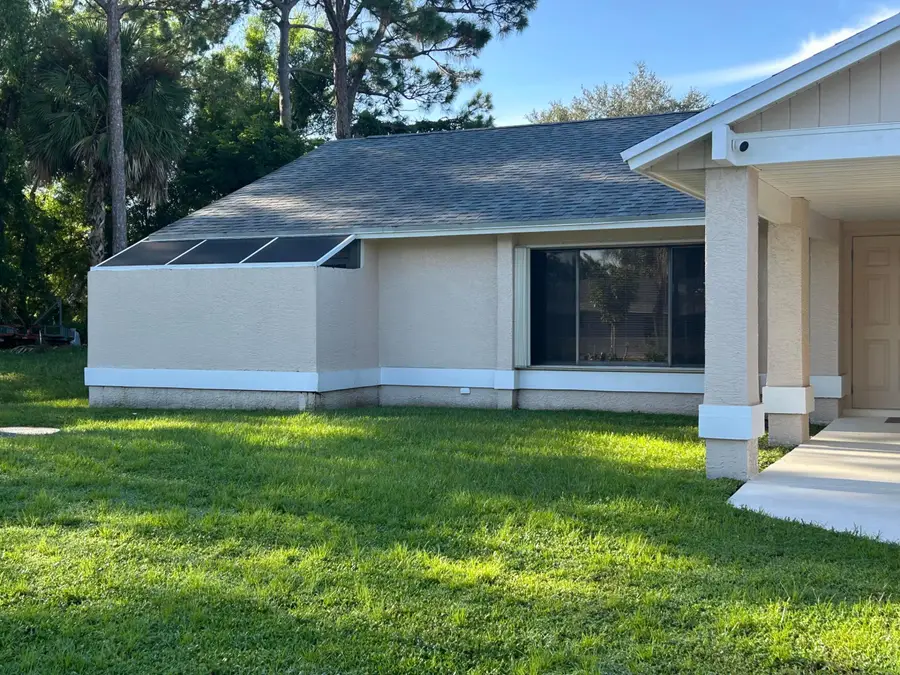 934 SE Atlantus Avenue, Port Saint Lucie, FL 34983 - #3