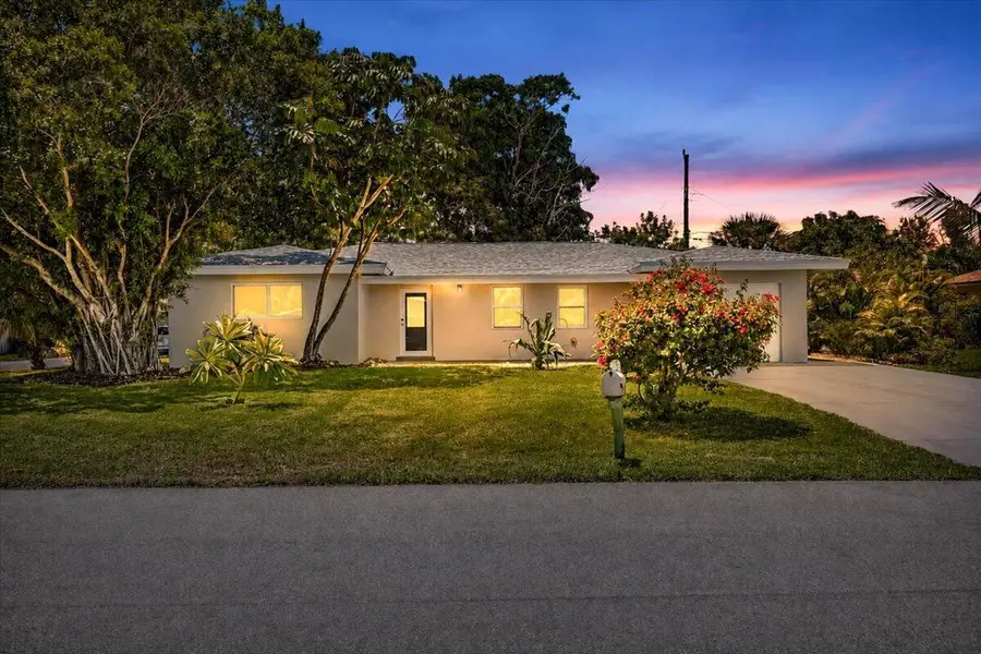 902 Garnett Street, Lantana, FL 33462 - #2