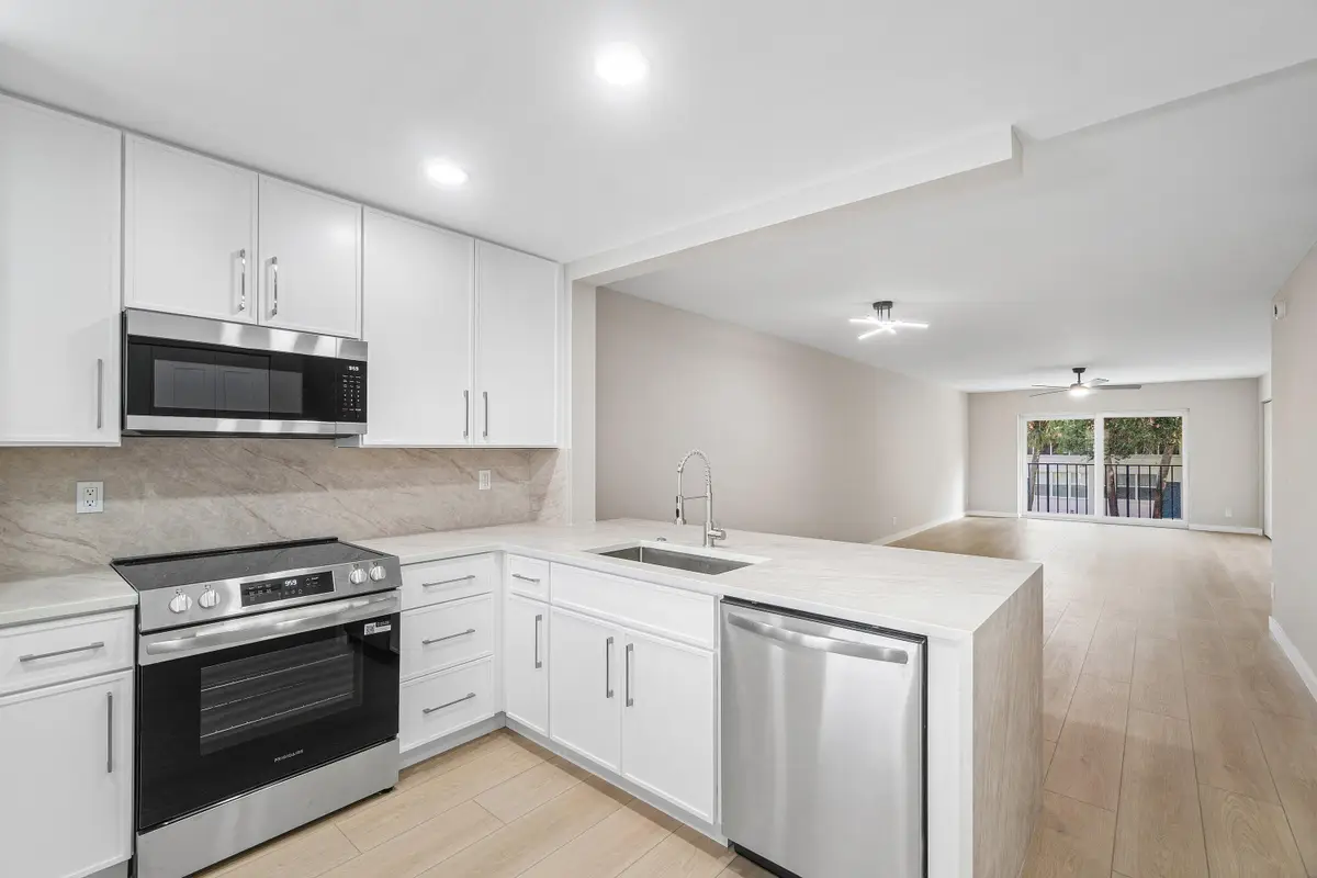 2905 SW 22nd Avenue #2020, Delray Beach, FL 33445 - #1