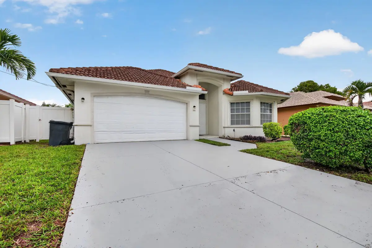 900 SE 2nd Avenue, Dania Beach, FL 33004 - #1