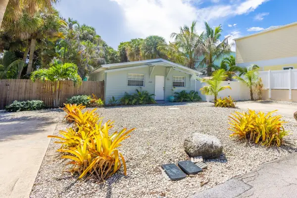 2120-2130 NE Flamingo Terrace, Jensen Beach, FL 34957