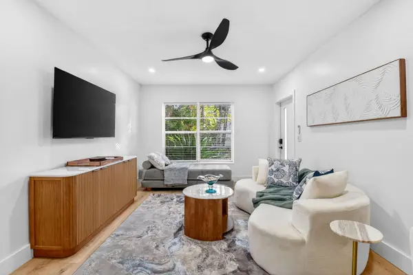 323 De Carie Street #1, Delray Beach, FL 33444
