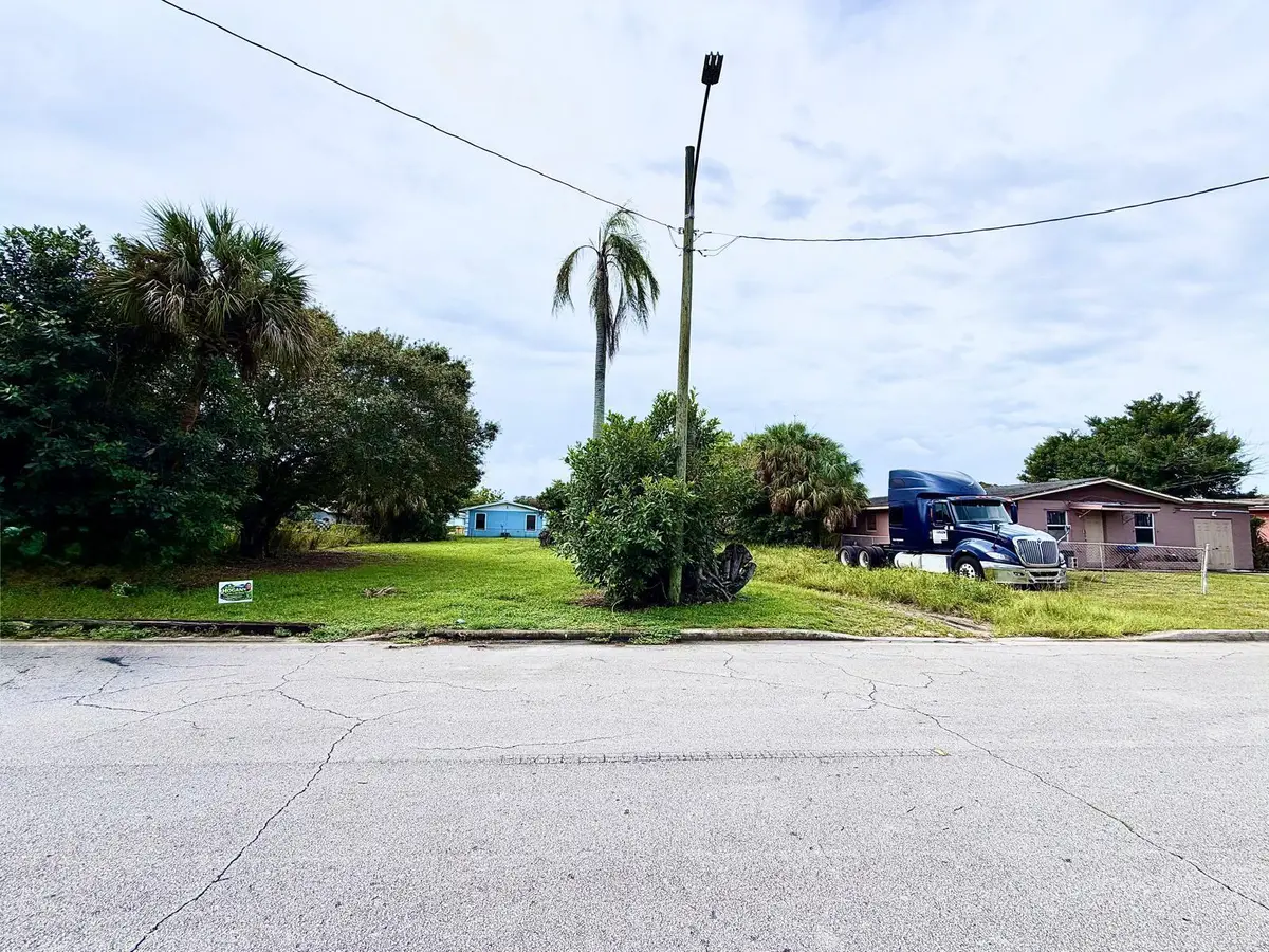 Tbd Avenue J, Fort Pierce, FL 34950 - #1