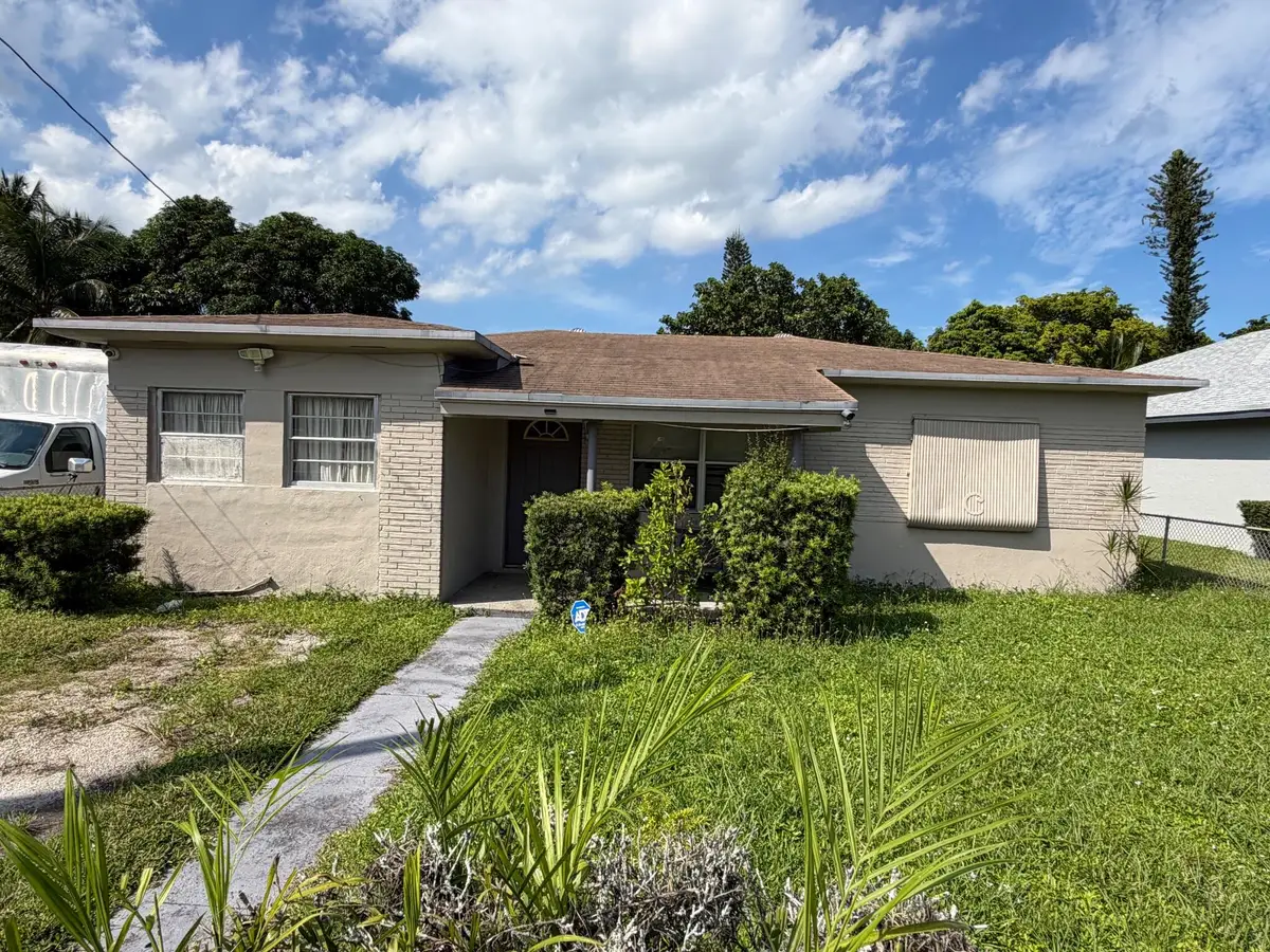4311 SW 19th Street, West Park, FL 33023 - #1