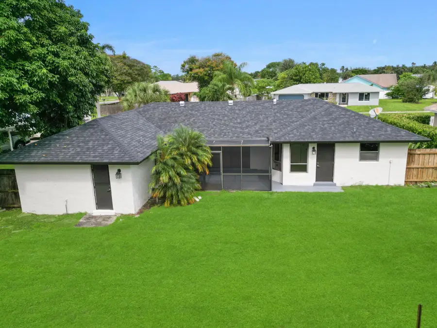 102 Valencia Street, Royal Palm Beach, FL 33411 - #3