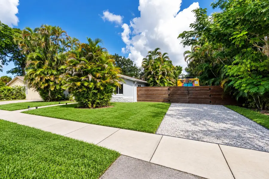 1823 SW 22nd Street, Fort Lauderdale, FL 33315 - #3