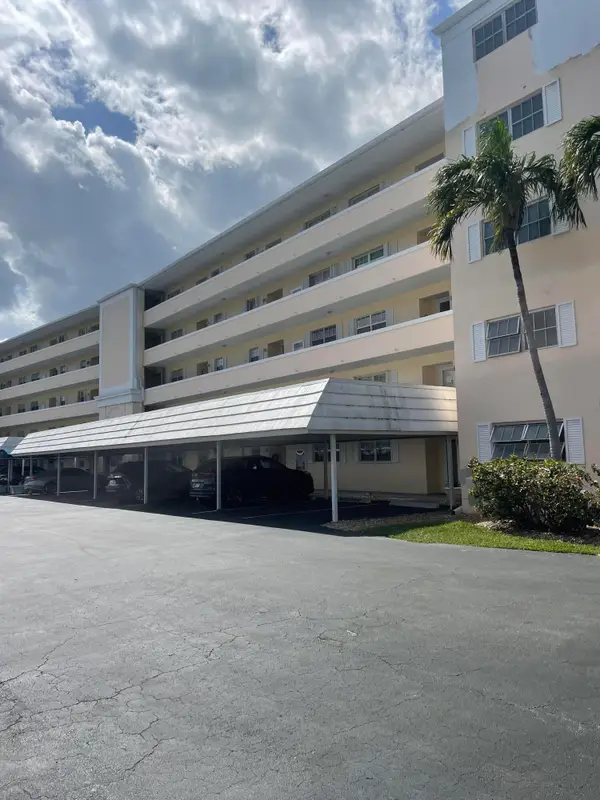 250 John F Kennedy Drive #308, Atlantis, FL 33462