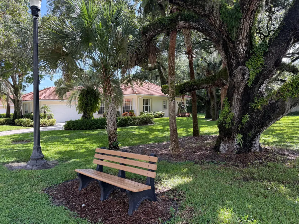 323 Kelsey Park Circle, Palm Beach Gardens, FL 33410 - #1
