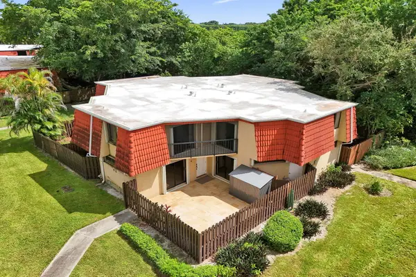 22970 Oxford Place #A, Boca Raton, FL 33433